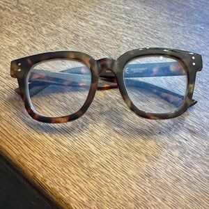 Madison Tortoiseshell Glasses blue light